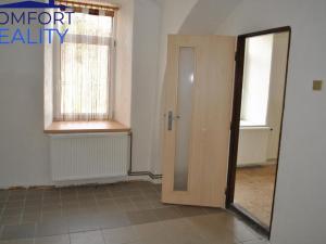 Prodej rodinného domu, Loužnice, 561 m2