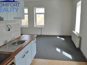 Prodej rodinného domu, Loužnice, 561 m2