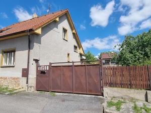 Prodej rodinného domu, Tuchlovice, Nádražní I, 180 m2