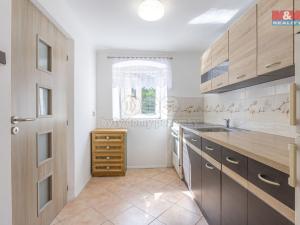 Prodej rodinného domu, Hejnice, 233 m2