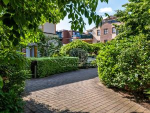 Prodej bytu 3+kk, Praha - Troja, Sádky, 124 m2