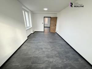 Pronájem bytu 2+1, Sokolov, Sokolovská, 53 m2