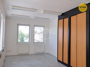 Pronájem kanceláře, Jindřichův Hradec, U Nádraží, 55 m2