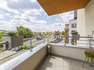 Prodej bytu 3+kk, Praha - Holešovice, V háji, 91 m2