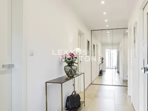 Prodej bytu 3+kk, Praha - Holešovice, V háji, 91 m2