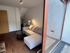 Pronájem bytu 2+1, Praha - Karlín, Kollárova, 88 m2