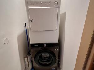 Pronájem bytu 2+1, Praha - Karlín, Kollárova, 88 m2