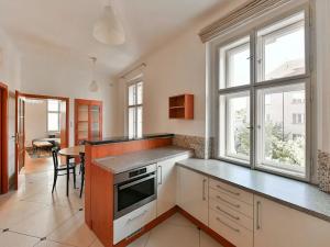 Pronájem bytu 2+1, Praha - Malá Strana, Újezd, 60 m2