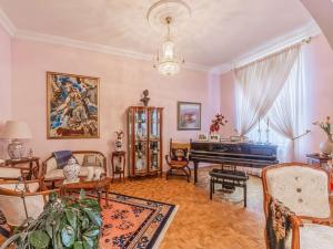 Prodej bytu 4+1, Praha - Vinohrady, 165 m2