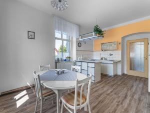 Prodej rodinného domu, Žatec - Záhoří, 382 m2