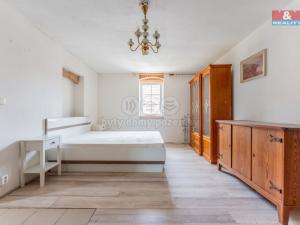 Prodej rodinného domu, Libochovany, 270 m2