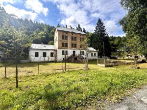 Prodej rodinného domu, Planá - Pavlovice, 1220 m2