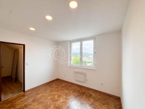 Pronájem bytu 2+1, Kaplice, Omlenická, 56 m2