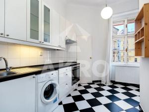 Pronájem bytu 2+1, Praha - Vinohrady, Šafaříkova, 75 m2