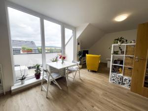 Pronájem bytu 2+kk, Kařez, 62 m2