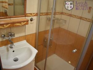 Prodej bytu 3+1, Bernartice, V zahrádce, 57 m2