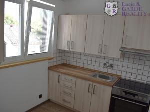 Prodej bytu 3+1, Bernartice, V zahrádce, 57 m2