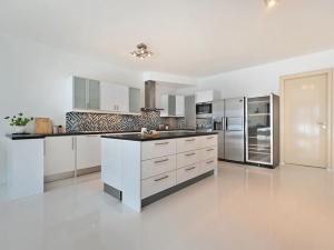 Pronájem bytu 3+kk, Praha - Karlín, Rohanské nábřeží, 128 m2