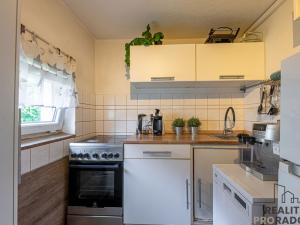 Prodej rodinného domu, Praha, Vačkářova, 216 m2