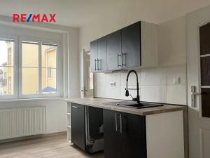 Prodej bytu 3+1, Kladno, Poštovní náměstí, 89 m2