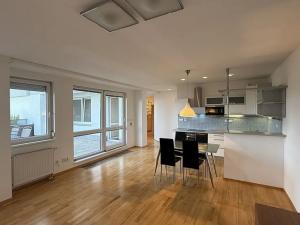 Prodej bytu 3+kk, Zlín, Podlesí I, 101 m2