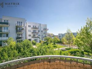 Pronájem bytu 1+kk, Praha - Řeporyje, Wiesenthalova, 42 m2