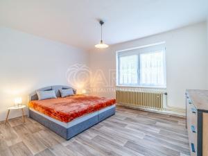 Prodej rodinného domu, Úžice, Polní, 187 m2