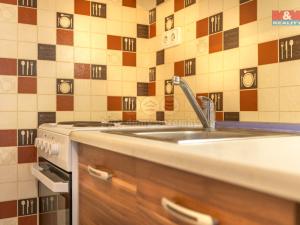 Prodej bytu 2+kk, Kladno - Kročehlavy, Benešovská, 40 m2