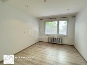 Pronájem bytu 2+1, Vrbno pod Pradědem, nám. Sv. Michala, 59 m2