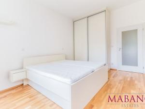 Pronájem bytu 2+kk, Praha - Vršovice, 28. pluku, 54 m2