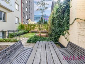 Pronájem bytu 2+kk, Praha - Vršovice, 28. pluku, 54 m2