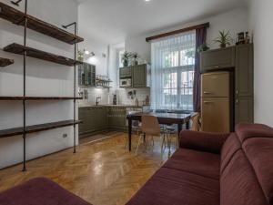 Pronájem bytu 2+kk, Praha - Vinohrady, Šumavská, 60 m2