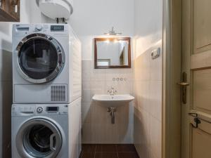 Pronájem bytu 2+kk, Praha - Vinohrady, Šumavská, 60 m2