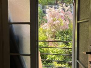 Pronájem bytu 1+kk, Praha - Smíchov, Plzeňská, 31 m2