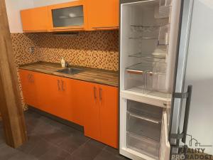 Pronájem bytu 2+kk, Olomouc, Ostružnická, 90 m2
