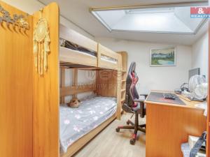 Prodej bytu 3+kk, Šestajovice, Komenského, 78 m2