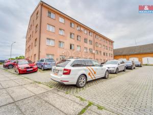 Prodej bytu 3+kk, Šestajovice, Komenského, 78 m2