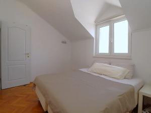 Prodej bytu 3+kk, Vodice, Chorvatsko, 98 m2