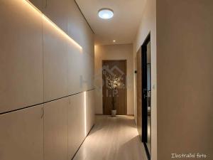 Prodej bytu 2+kk, Praha - Stodůlky, Volutová, 49 m2