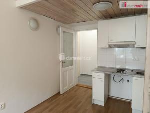 Pronájem bytu 1+kk, Praha - Vršovice, Na spojce, 21 m2