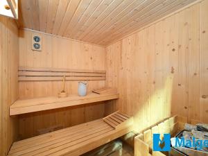 Prodej rodinného domu, Rudná, 213 m2