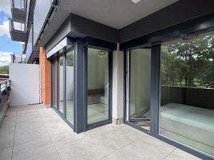 Pronájem bytu 2+kk, Praha, Výstavní, 65 m2