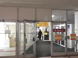 Pronájem obchodního prostoru, Ostrava - Poruba, Sokolovská, 18 m2