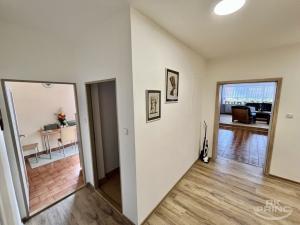 Prodej rodinného domu, Sazená, 210 m2