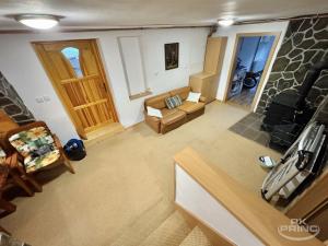 Prodej rodinného domu, Sazená, 210 m2