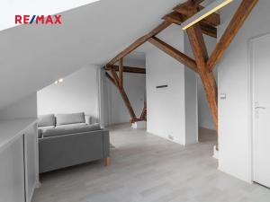 Pronájem bytu 2+kk, Plzeň, Francouzská třída, 57 m2