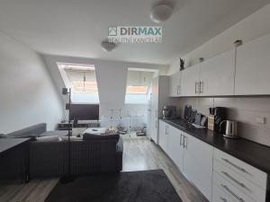 Pronájem bytu 2+kk, Plzeň, Čechova, 42 m2