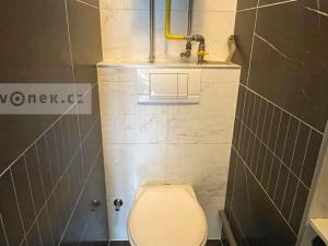 Pronájem bytu 2+1, Zlín, Kvítková, 54 m2