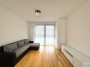 Pronájem bytu 3+kk, Praha, Seifertova, 80 m2