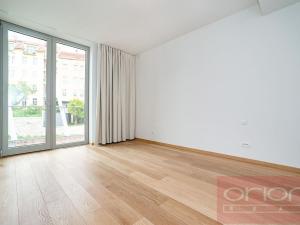 Pronájem bytu 4+kk, Praha - Smíchov, Holečkova, 196 m2